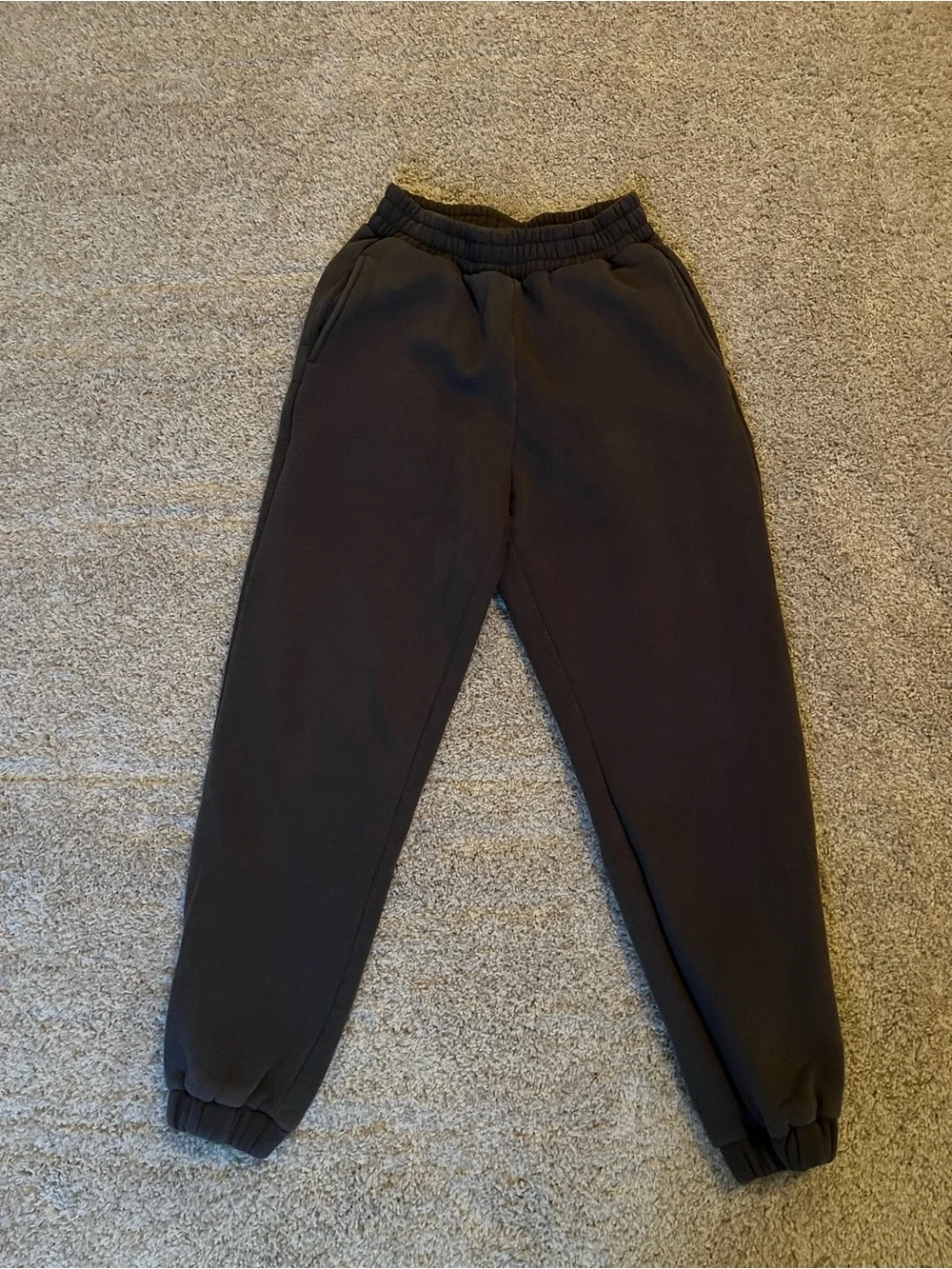Comfrt sweatpants charcoal grey size small